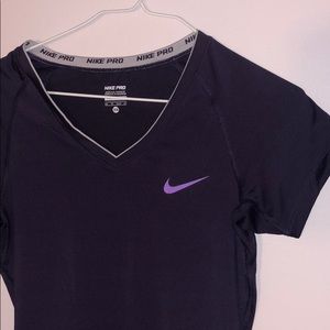 XS dark purple Nike DRI-FIT v-neck
